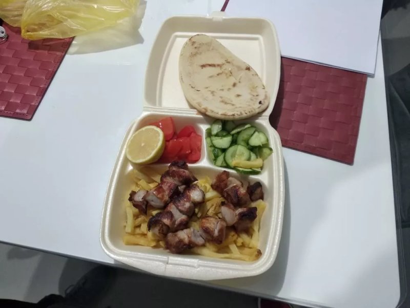 Labros Souvlakia