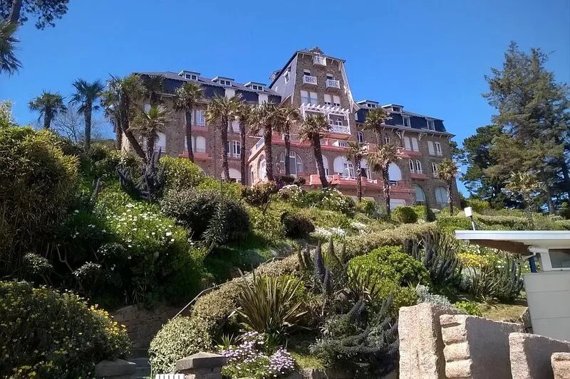 Perros-App classified 3*,Panoramique Mer-Direct Plage TRESTRAOU