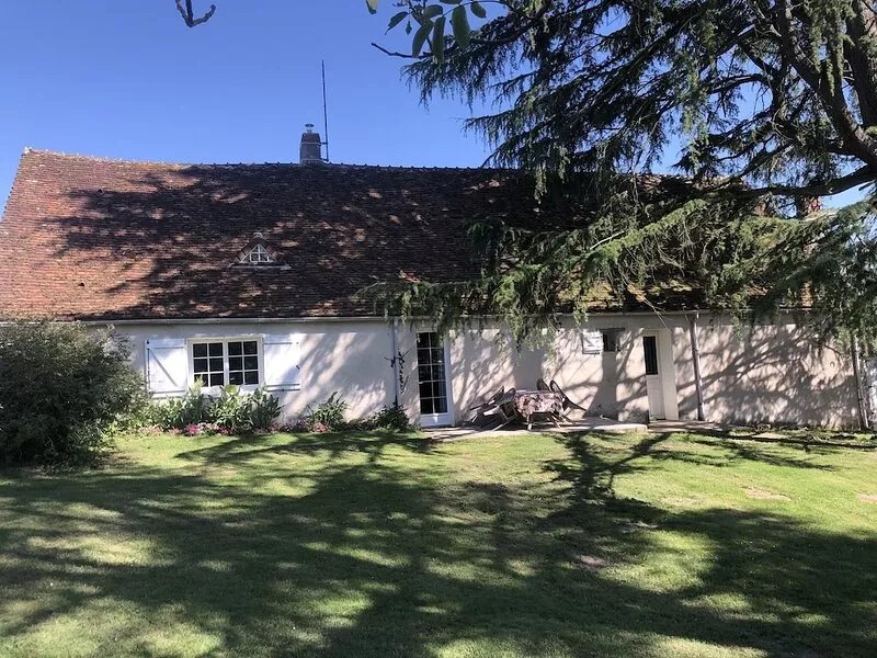 Cottage in the countryside - Quiet - Pets accepted!