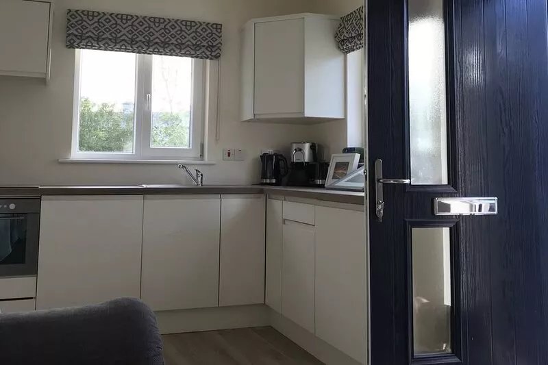 Bright cosy  one bedroom apartment in Dublin 9