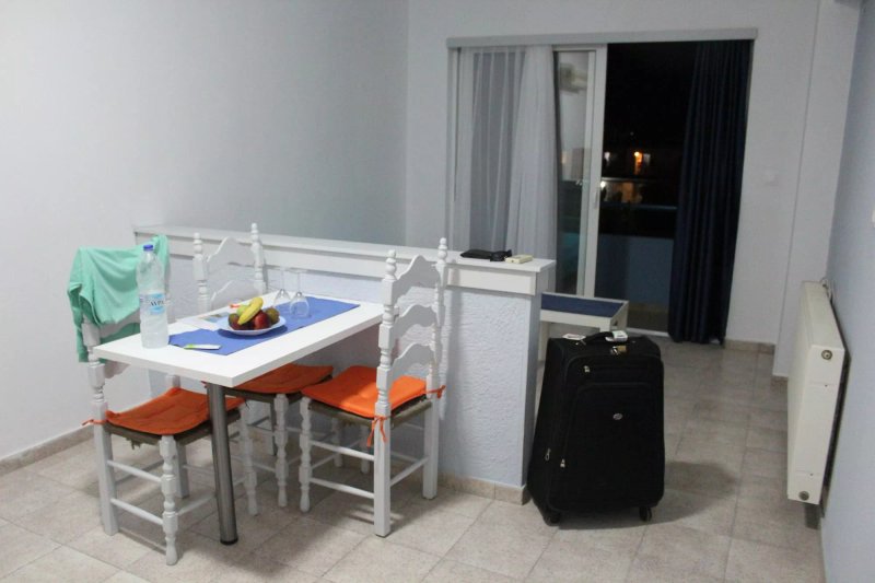 Antomar Apartments And Studios
