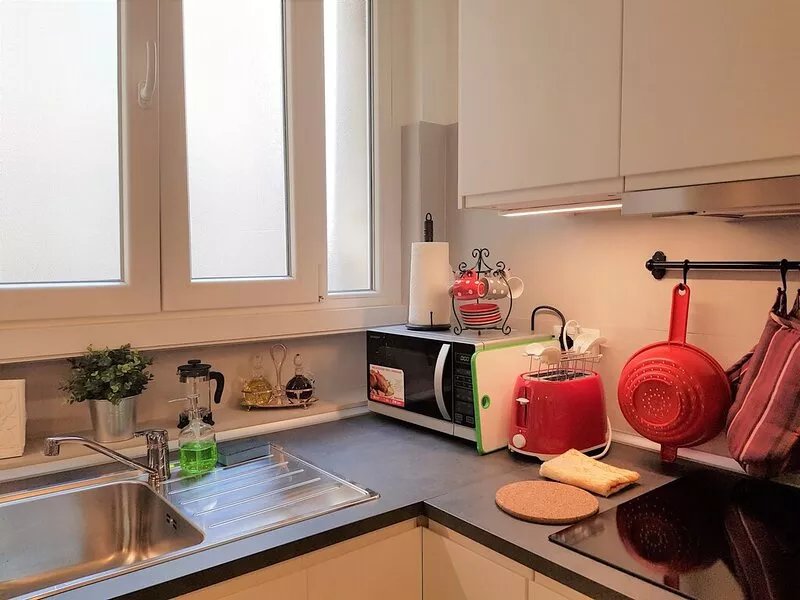 Modern & cozy 2 bedrooms and 2 bathrooms apartment near the Vatican