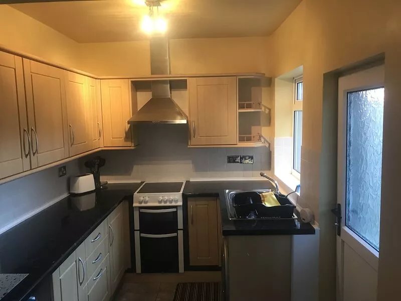 SOUTH LAKES TOWN CENTRE HOUSE