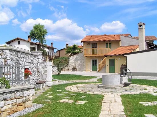 House Of Opatje Selo Tradition