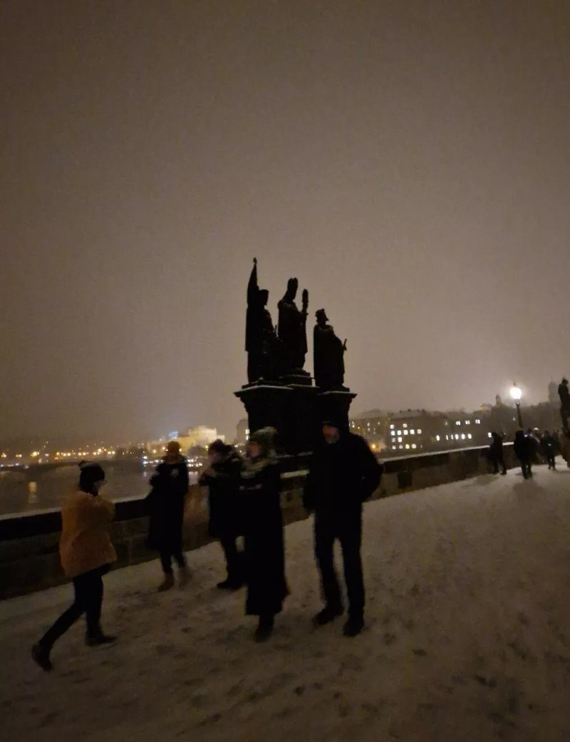 Statue St. Norbert, Vaclav und Zikmund (Sousosi sv. Norberta, Vaclava a Zikmunda)