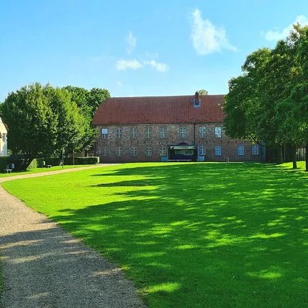 Schlosswiese