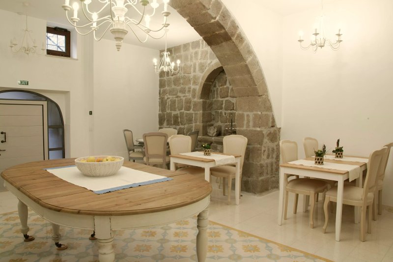 Palazzo Alessandrini Guest House