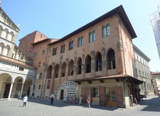 Palazzo dei Vescovi
