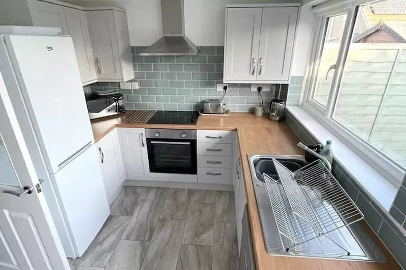 Peaceful centrally located, 2- Bedroom Bungalow.