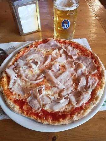 Highlander Pub