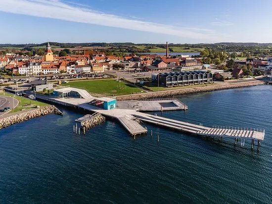 Faaborg Havnebad og det bla stottepunkt