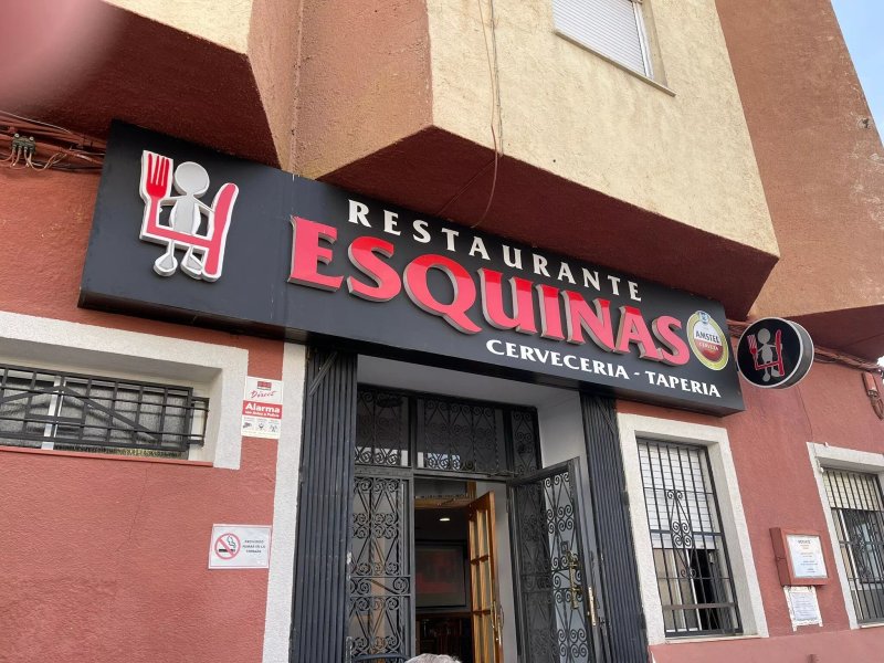 Restraurante 4 Esquinas