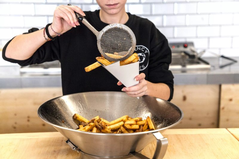 FAENCY FRIES Plzen