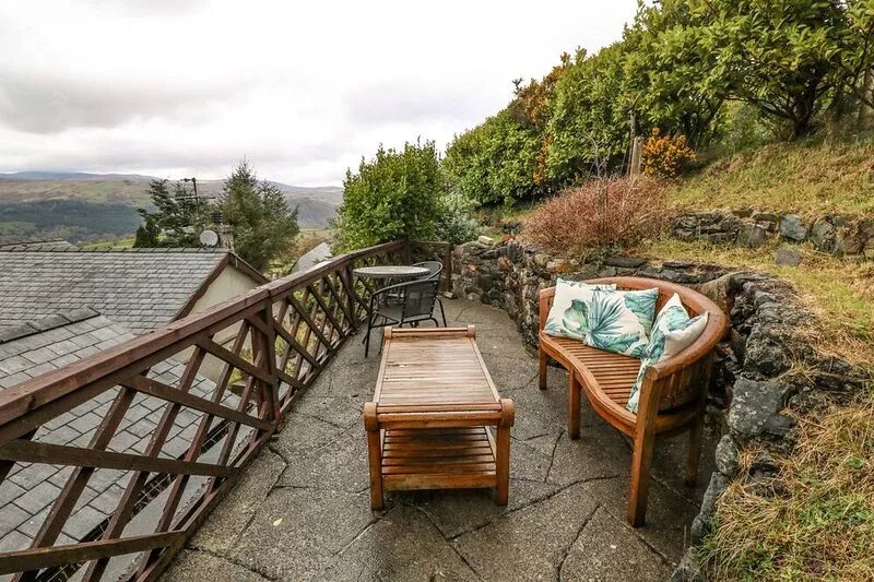 Y STABAL, pet friendly, with a garden in Llanrwst