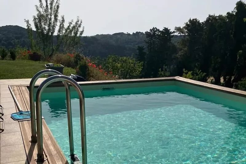 Single Villa in the hills with private pool, garden and wood