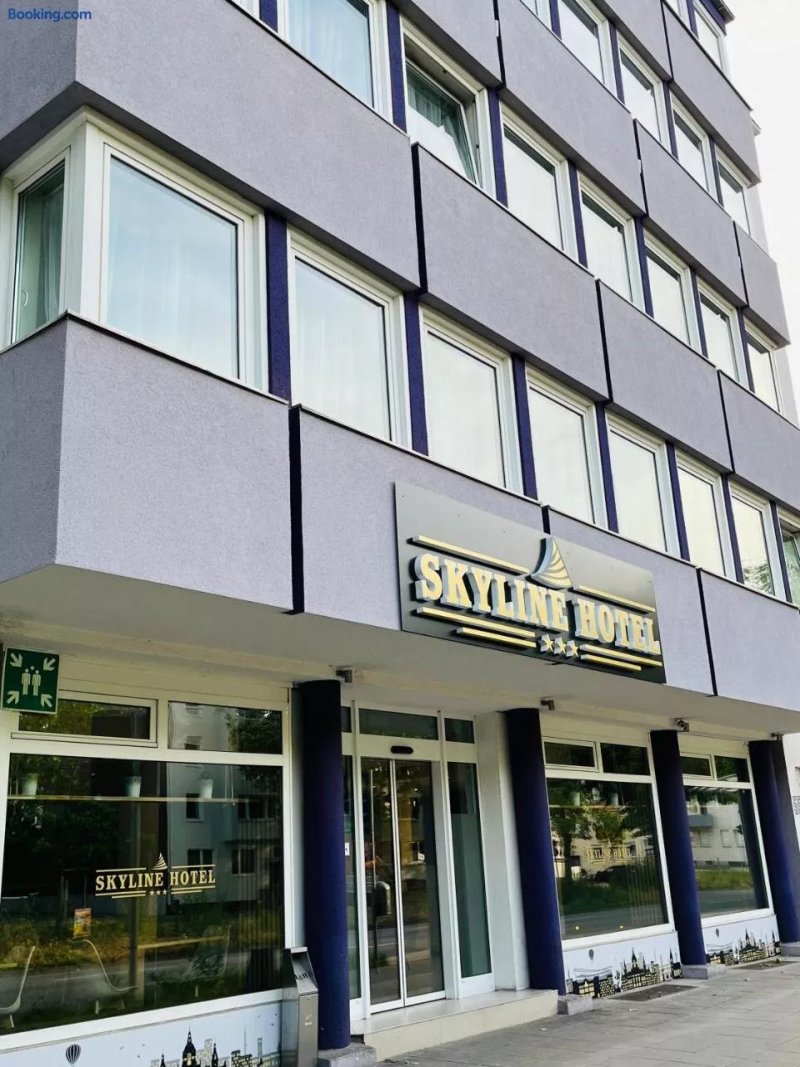 Skyline Hotel