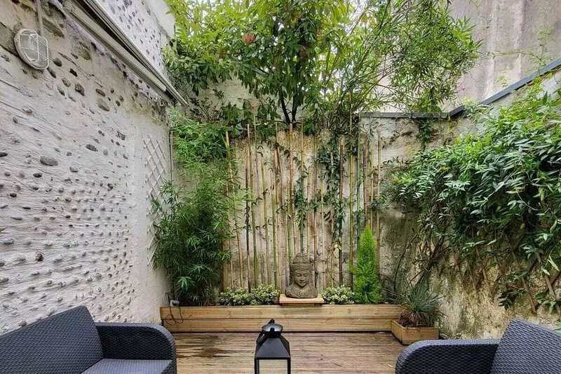 Appartement Calme au Centre Ville Avec son Patio