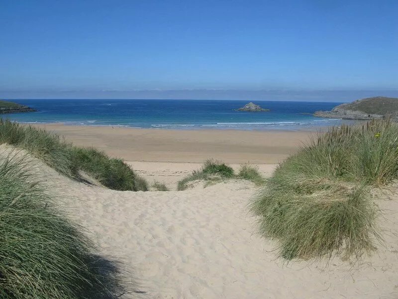 Crantock Cottage, stunning sea views, 10 mins to beach & equipped for children