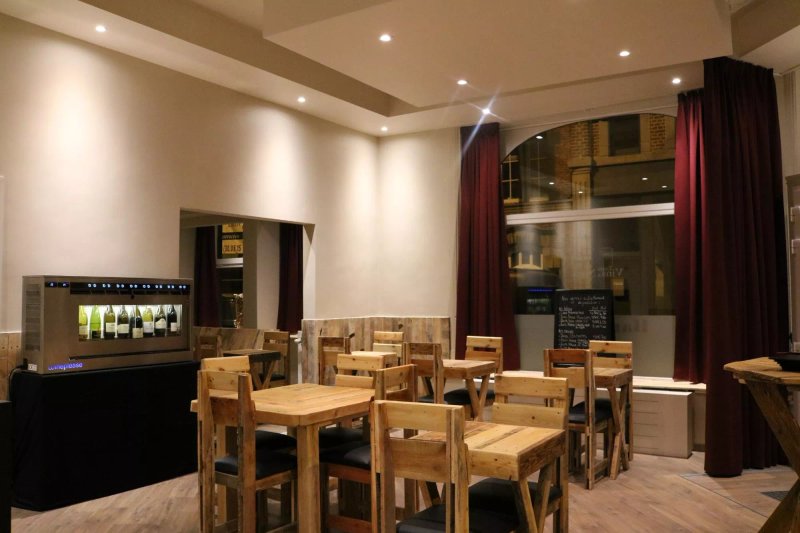 Entre Vins & Nous - Wine Bar