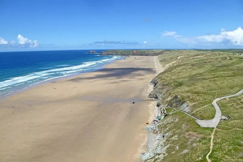 A light and spacious, three-bedroom property near all the amenities in St Agnes.