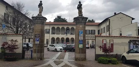 Villa Frisiani Olivares Ferrario