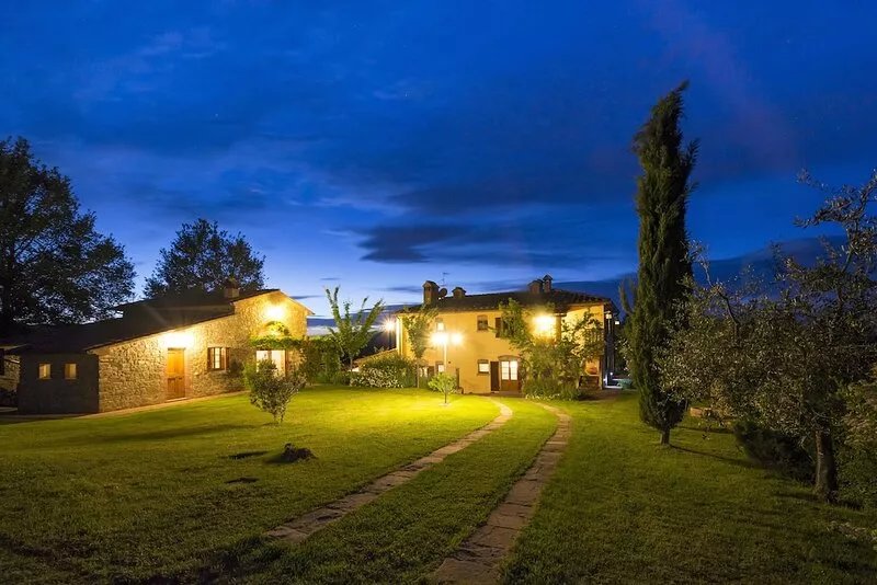 Old farmhouse surrounded by olive groves, near the village, 5 places