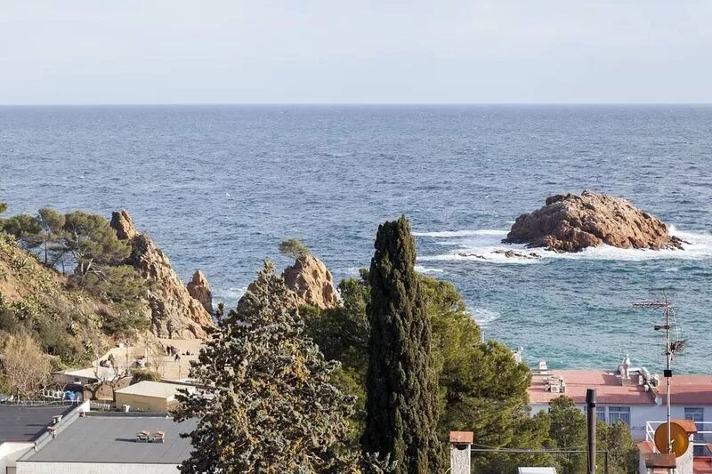 SAILOR HOUSE with SEA VIEWS