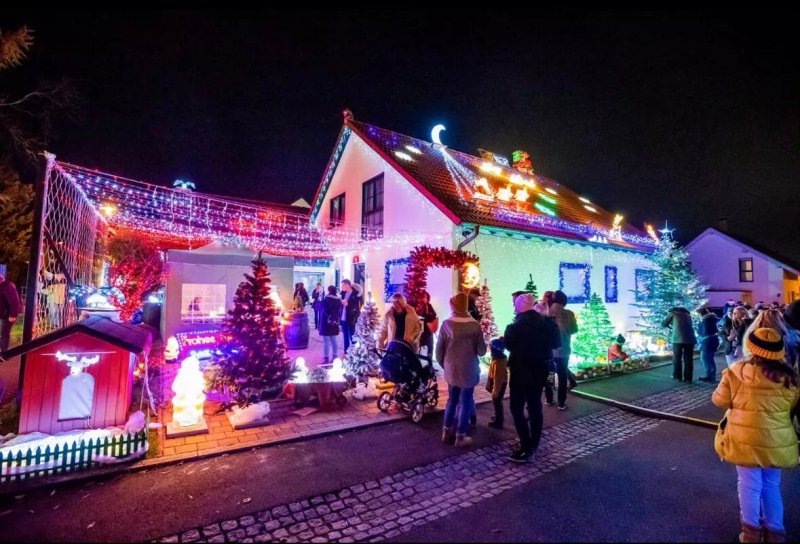 Weihnachtshaus Erdmannhausen