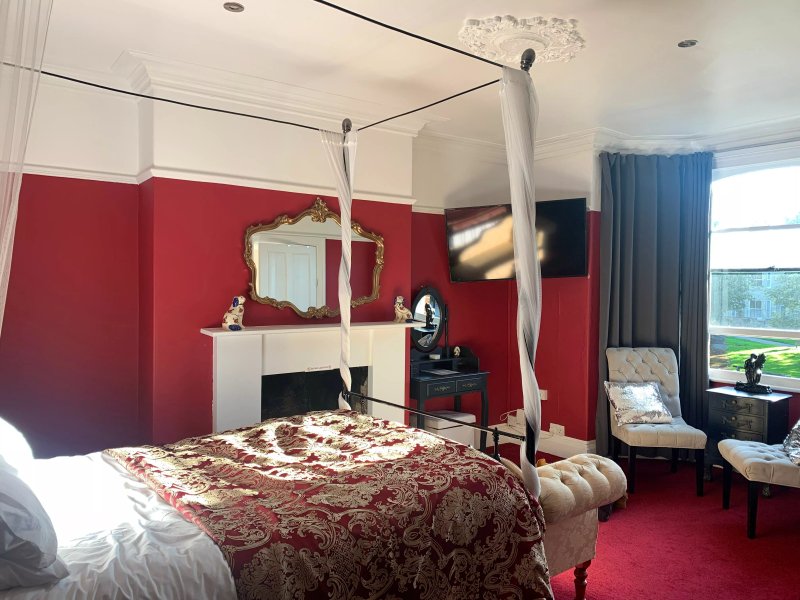 Blenheim Guest House
