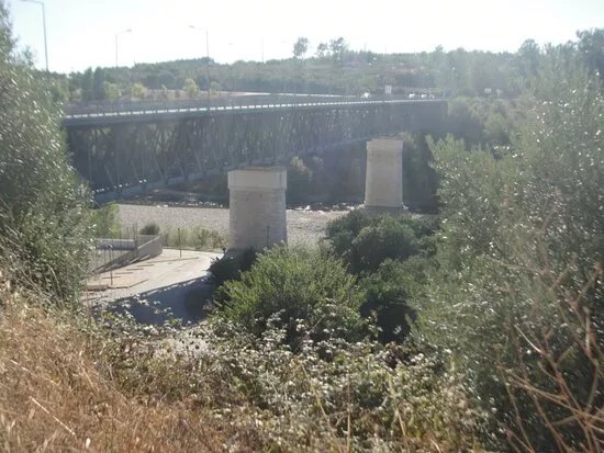 Ponte De Ferro
