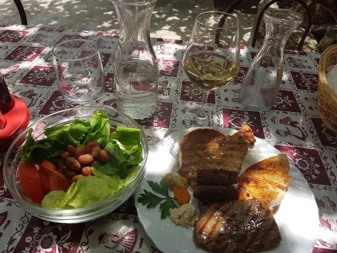 Tavcarjevih turisticna kmetija