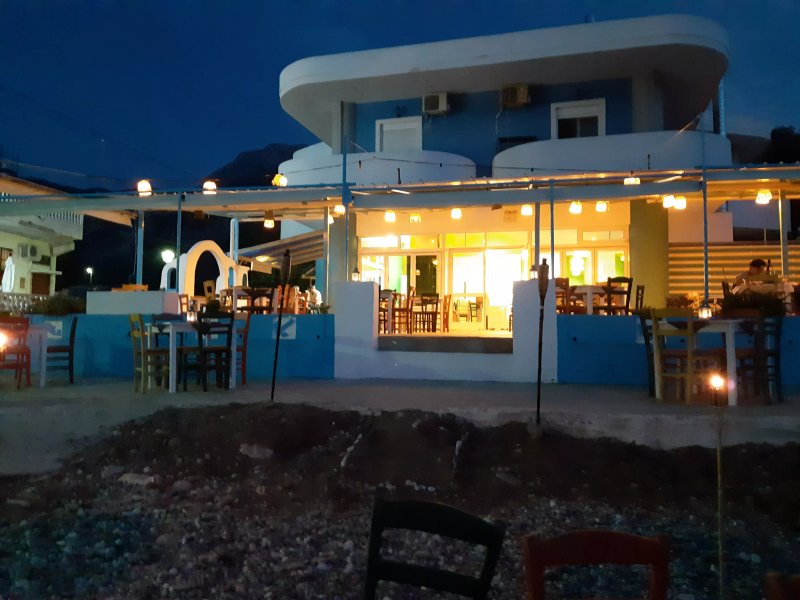 Ostrako fish tavern