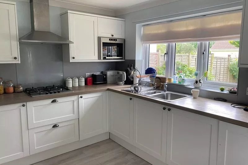 Comfortable Family Home Adjacent to Millfield School and Near Clarks Village