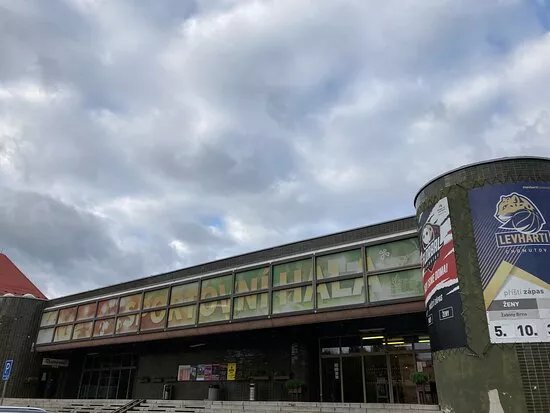 Sporthalle