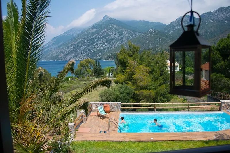 Stone house with private pool near the sea!!!