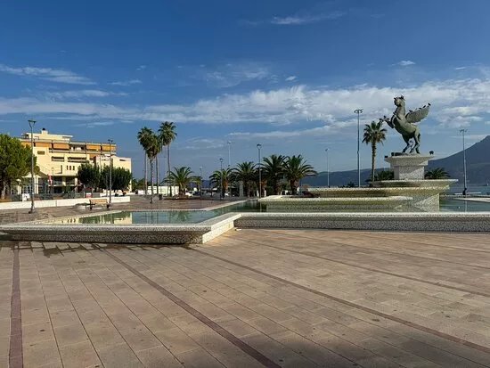 Pegasus Statue