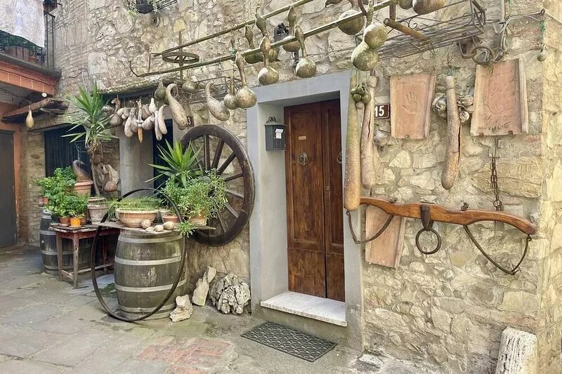 Elegant Chianti Classico Villa with Stunning Views + Starlink