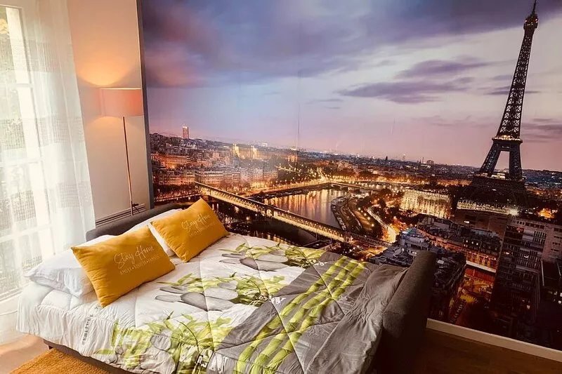 Apartment * * * * * Private Parking 25 MN to Paris