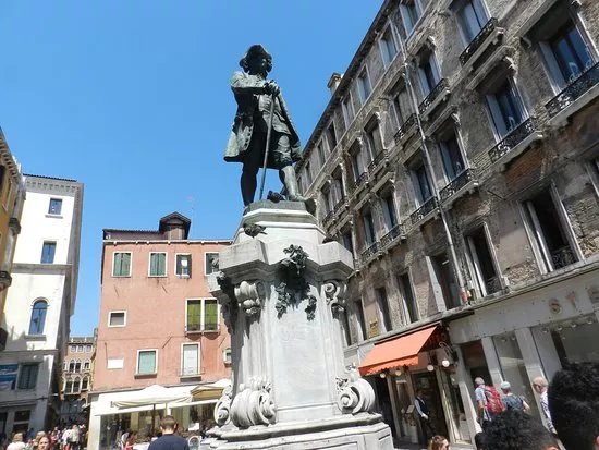 Monumento Storico a Carlo Goldoni