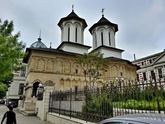 Biserica Colkea