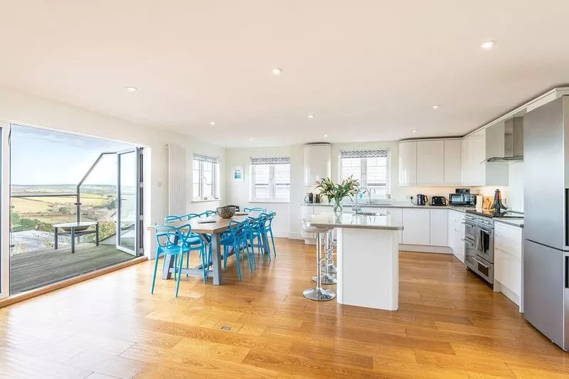 Spacious family home close to all Salcombe's amenities