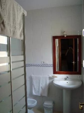 Hostal Los Gallos Casabermeja