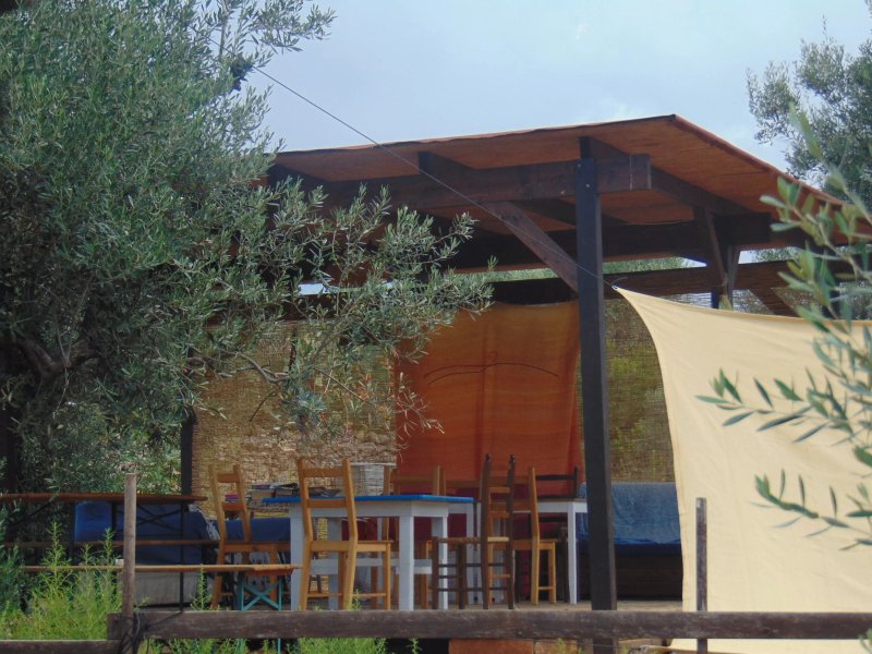 Macaria Accampamento Rurale