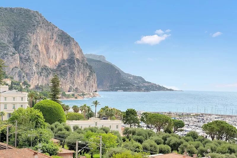 BEAUTIFUL 2 P 63 m2 MAGNIFICENT SEA VIEW -WI FI CLIM- 7 MN A PIED GARE. COMM