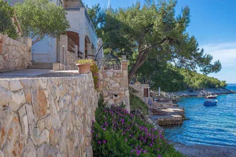 Two bedroom apartment near beach Cove Zastupac, Hvar (A-8761-a)