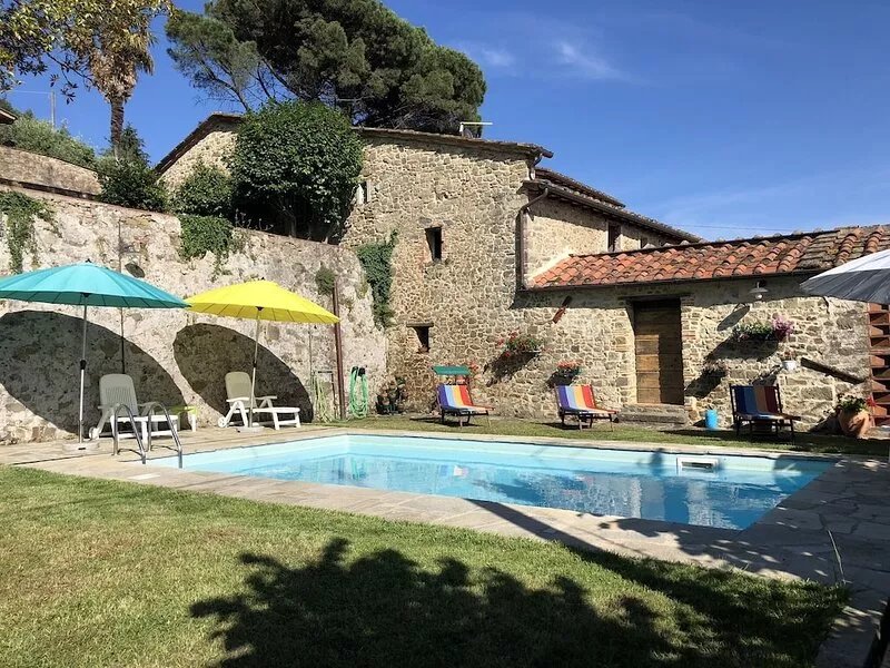 An oasis of tranquility, in the splendid Tuscan hills.
