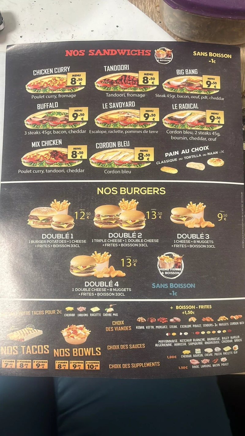 Le 832 Food