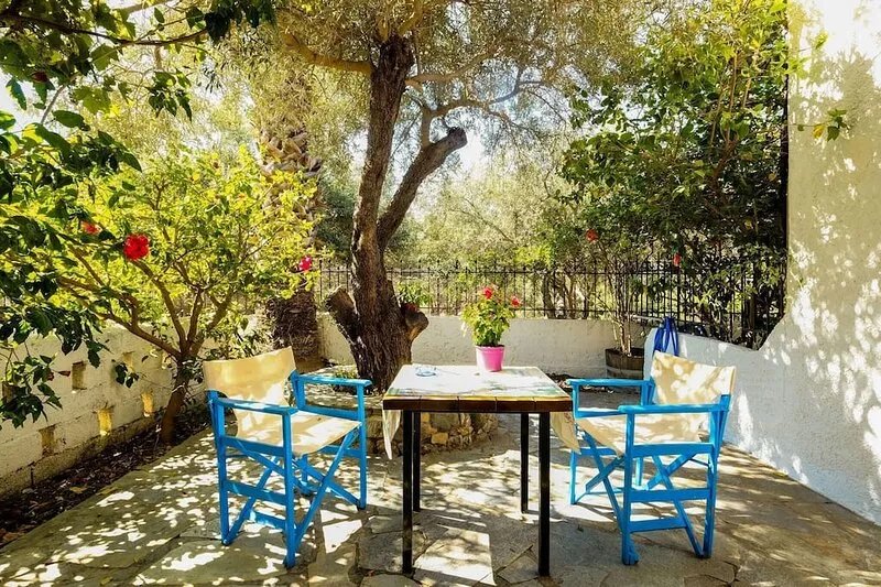 Holiday Home in Palaiochora near Seabeach