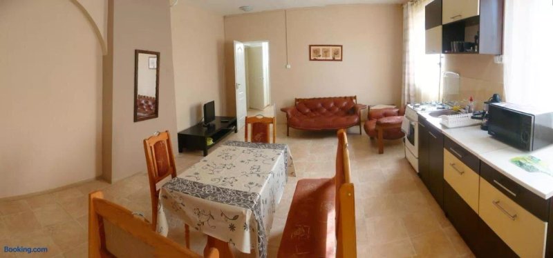 Orchidea Apartman Tata