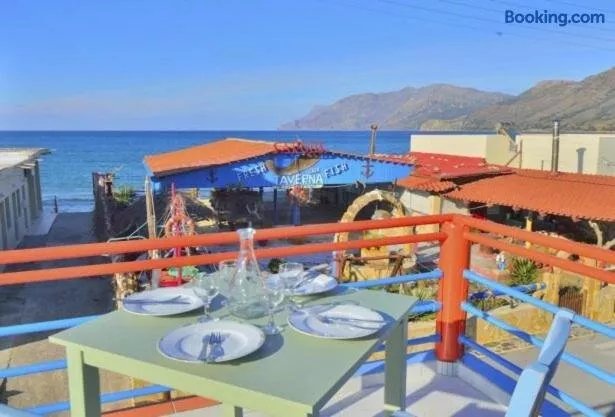 Sargos Rooms Nopigeia